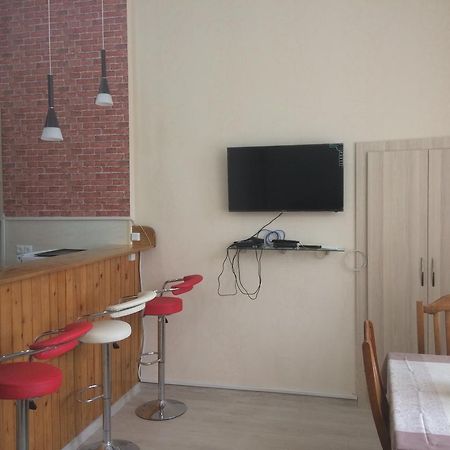 Modern Apartment Avlabari Tbilisi Bagian luar foto