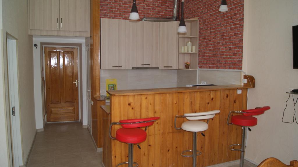 Modern Apartment Avlabari Tbilisi Bagian luar foto